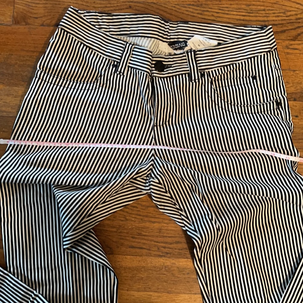 Jeans - Picture 6 of 7